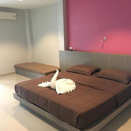 P.F Mansion Hotel Pantai Chaweng Luaran gambar