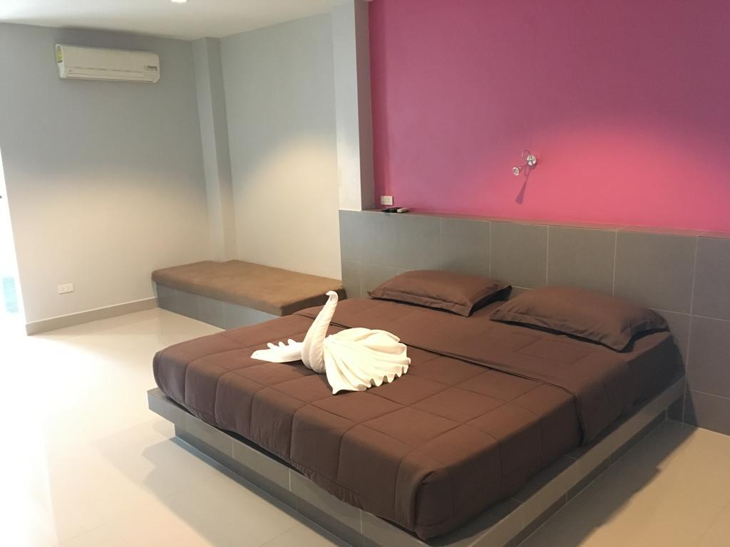 P.F Mansion Hotel Pantai Chaweng Luaran gambar